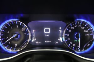 Chrysler Pacifica Touring L 2023-9