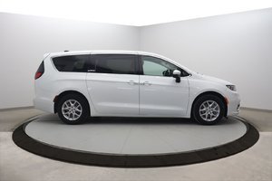 Chrysler Pacifica Touring L 2023-2