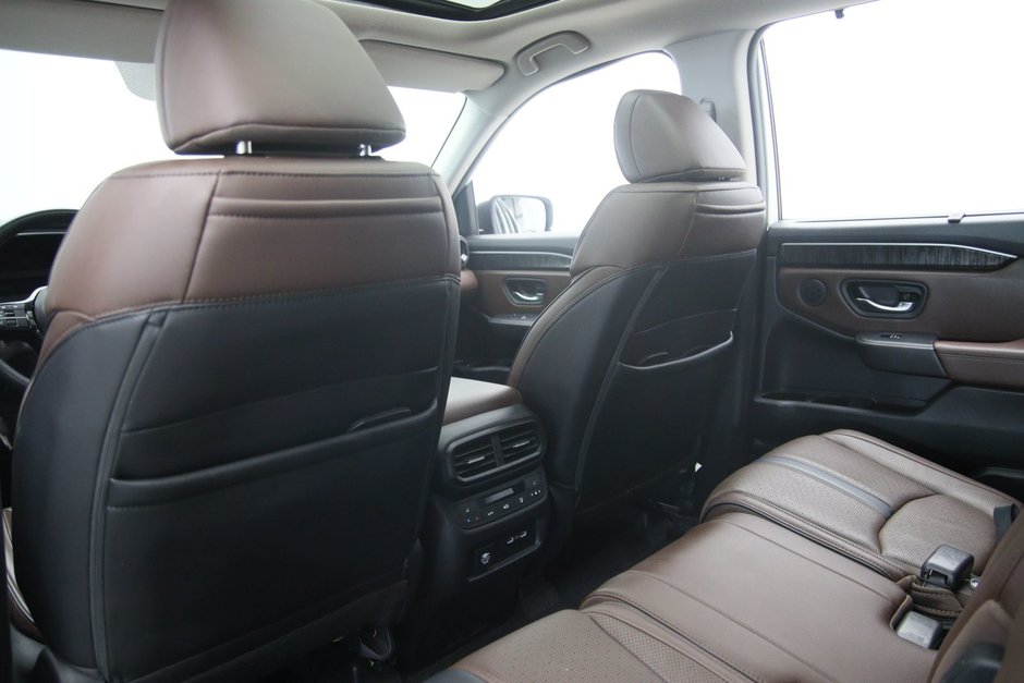 Honda Pilot Touring 2023-9