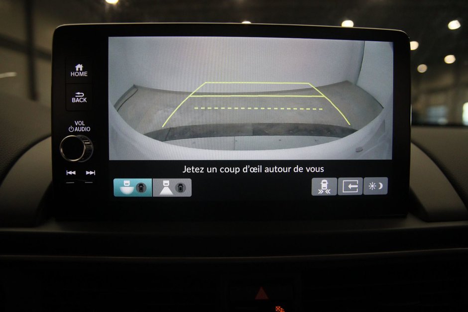 Honda Pilot Touring 2023-15