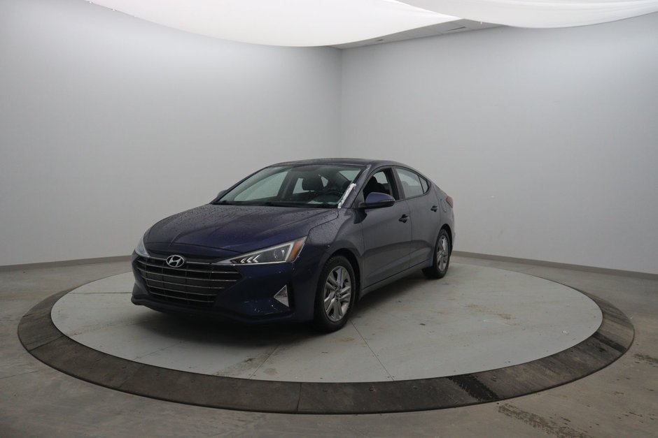 Hyundai Elantra  2019 à Sept-Îles, Québec - w940px