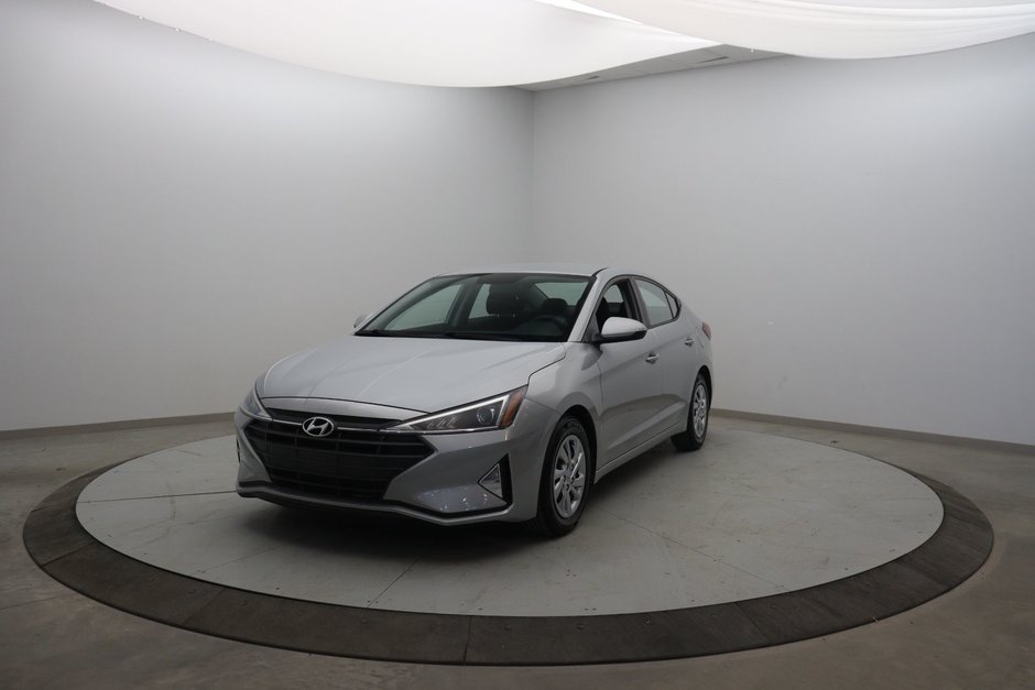 2020 Hyundai Elantra in Sept-Îles, Quebec - w940px