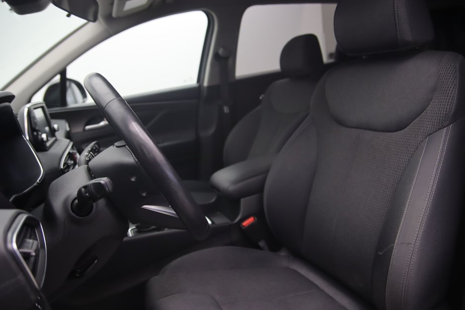 Hyundai Santa Fe Essential 2019-6