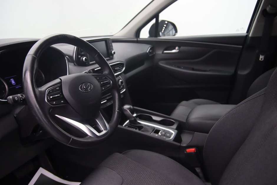 Hyundai Santa Fe Essential 2019-5