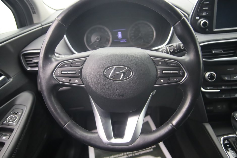 Hyundai Santa Fe Essential 2019-10