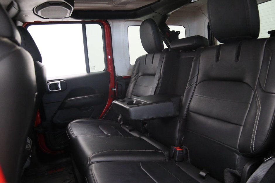 Jeep Wrangler 4xe Unlimited Sahara 2021-7
