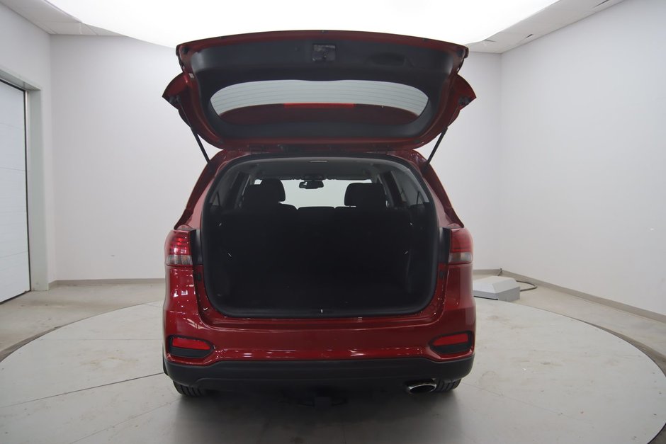 Kia Sorento LX 2019-16