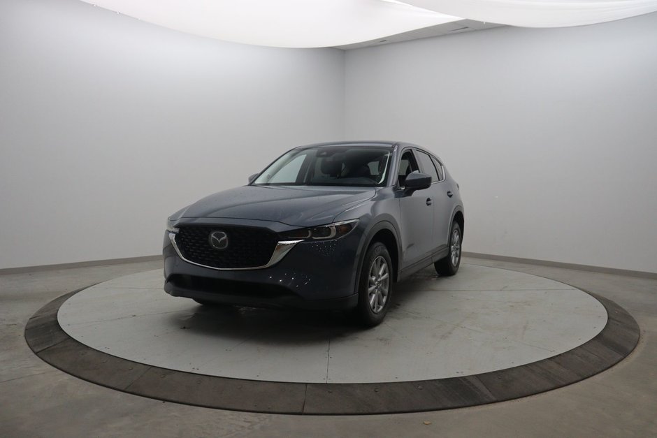 2024 Mazda CX-5 GS in Jonquière, Quebec - w940px