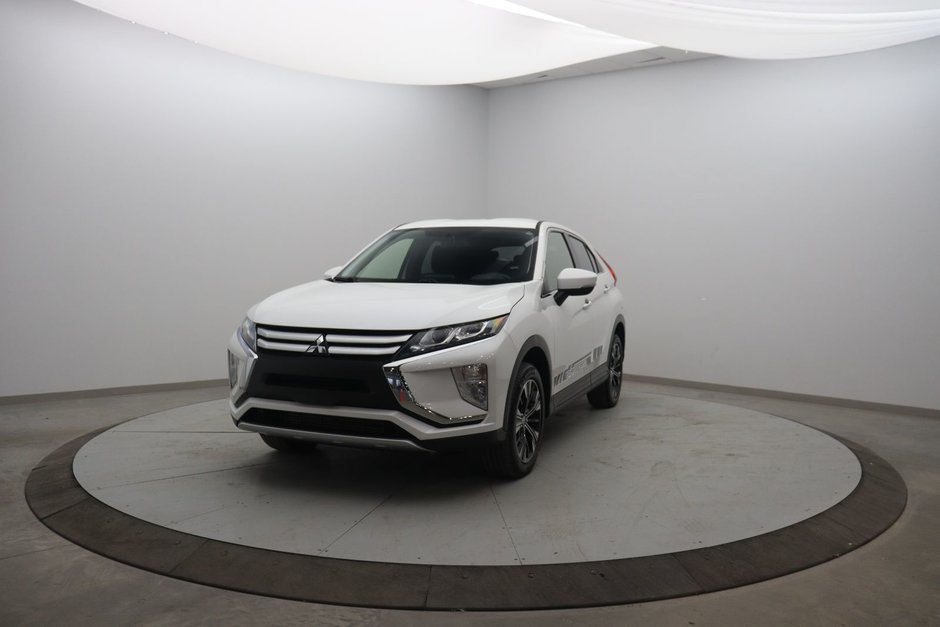 Mitsubishi Eclipse Cross  2020 à Sept-Îles, Québec - w940px