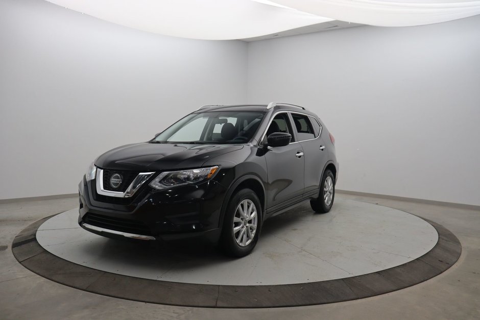 2020 Nissan Rogue in Baie-Comeau, Quebec - w940px