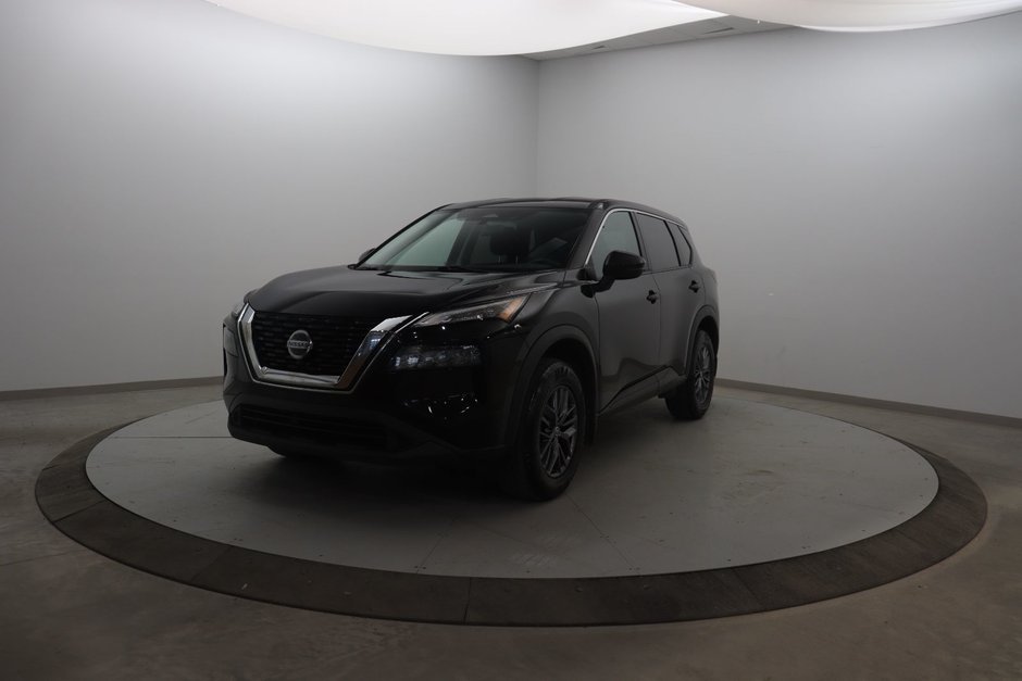 Nissan Rogue S 2021 à Jonquière, Québec - w940px