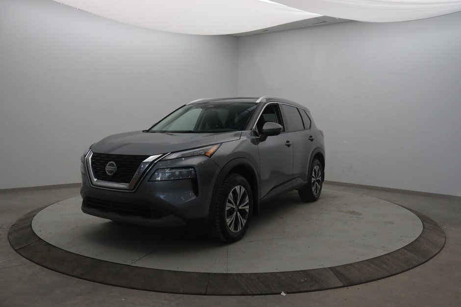 2021 Nissan Rogue in Baie-Comeau, Quebec - w940px
