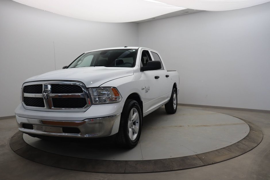 Ram 1500 Classic  2022 à Jonquière, Québec - w940px