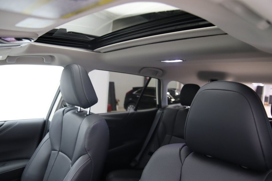 Subaru Outback Limited 2024-7