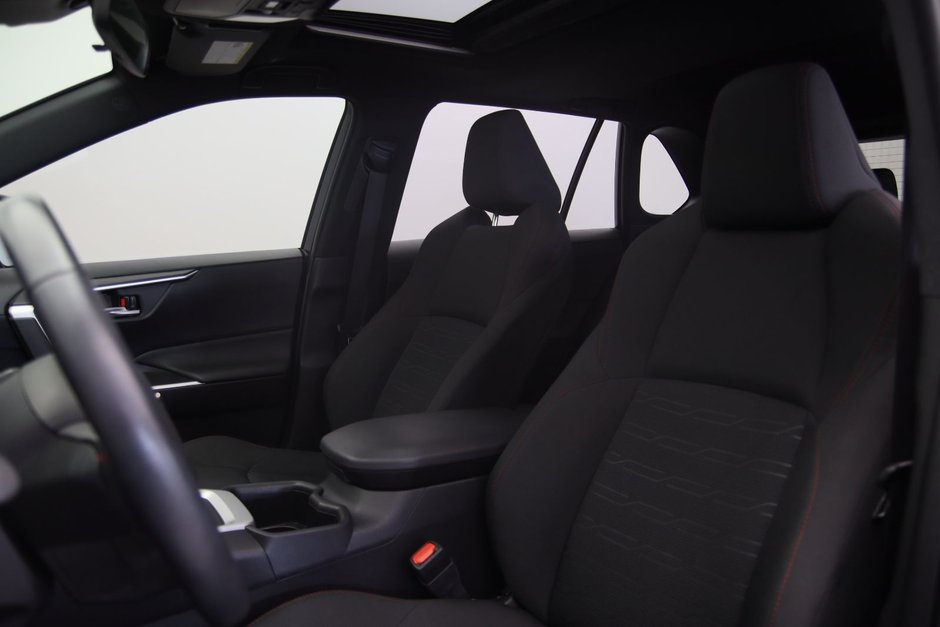 Toyota RAV4 Prime SE 2023-6