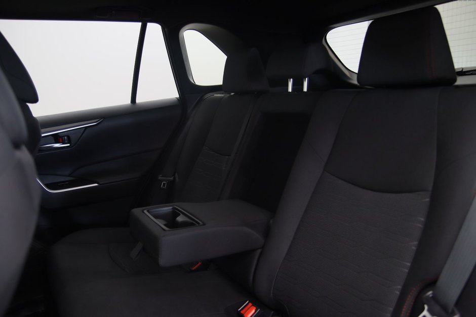 Toyota RAV4 Prime SE 2023-9