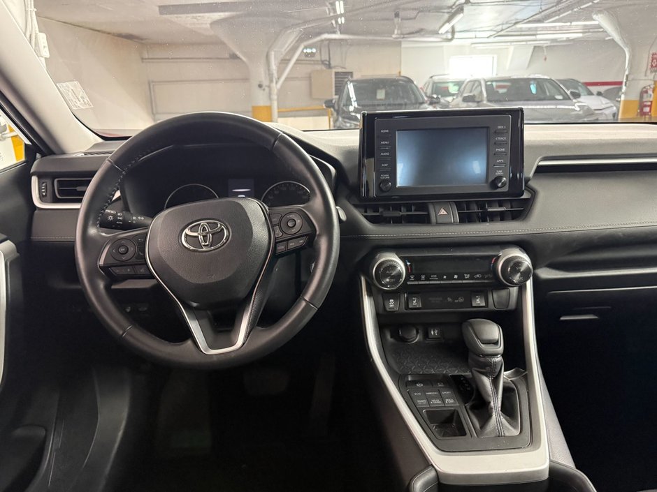 Toyota RAV4 XLE AWD *TOIT OUVRANT+VOLANT CHAUFFANT+CARPLAY* 2019-28