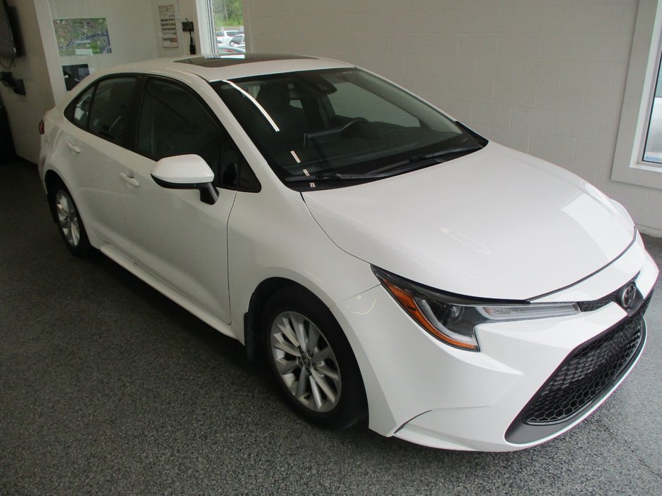 Toyota Corolla LE, GROUPE AMELIORE 2021 à Magog, Québec