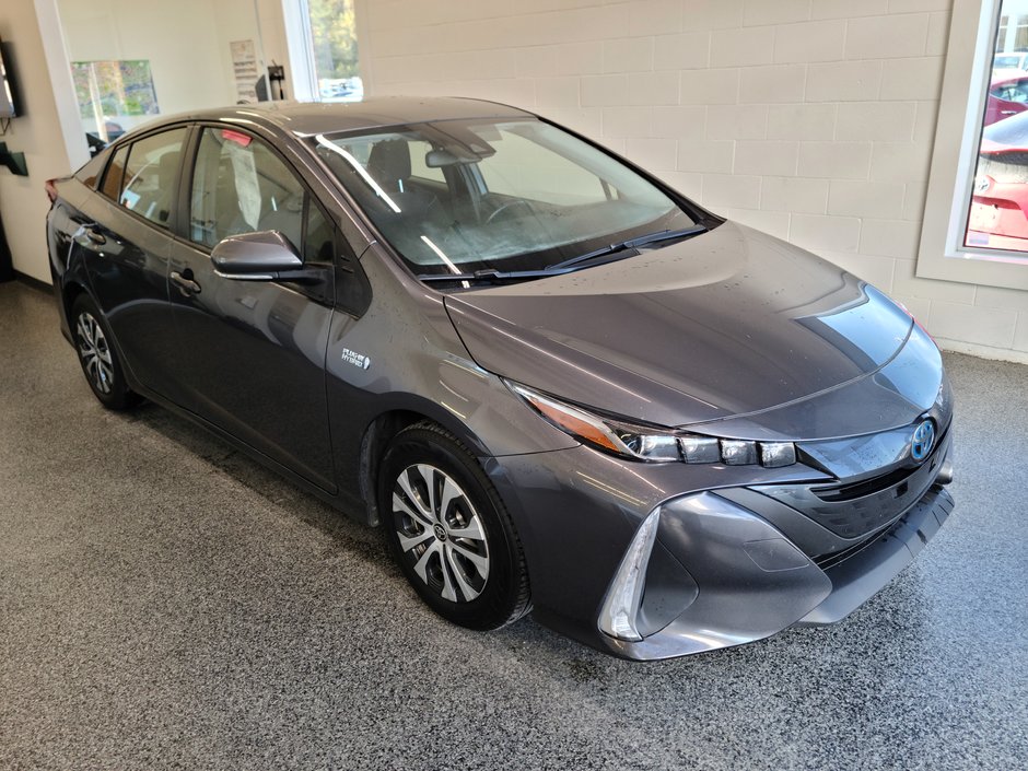 2021  PRIUS PRIME BRANCHABLE, A/C, in Magog, Quebec