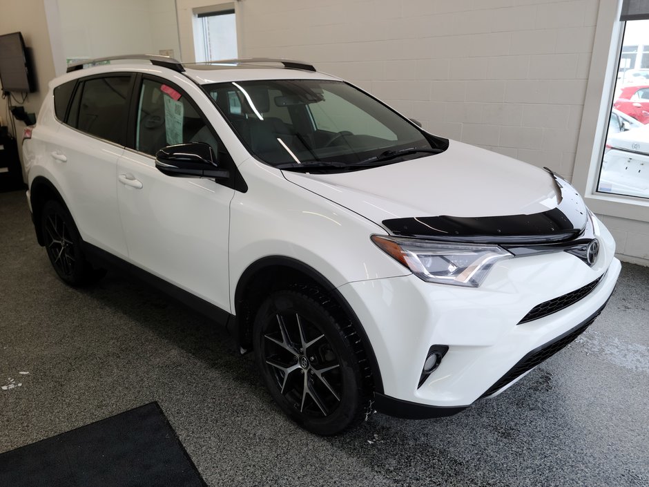 2017 Toyota RAV4 SE AWD, in Magog, Quebec