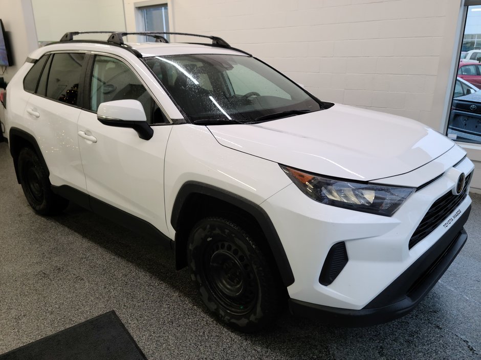 2019  RAV4 LE AWD, in Magog, Quebec