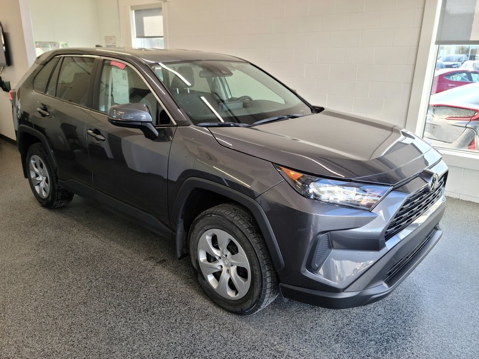 2023  RAV4 LE AWD, A/C, in Magog, Quebec