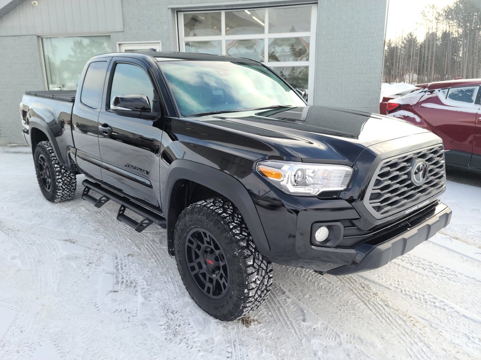 Toyota Tacoma TRD OFF ROAD 4X4 2023 à Magog, Québec