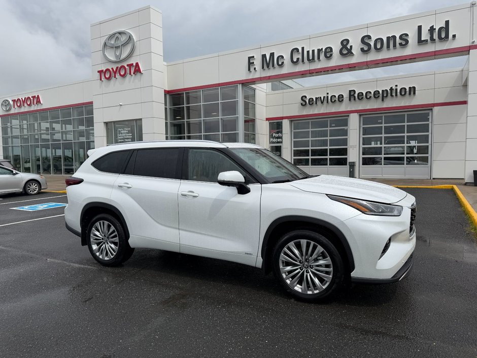 2026 Toyota Highlander Hybrid PLATINUM in Grand Falls, New Brunswick