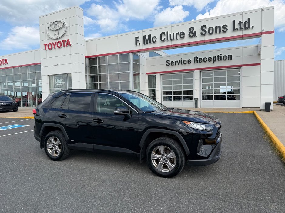 Toyota RAV4 Hybrid LE 2022 à Grand-Sault, Nouveau-Brunswick