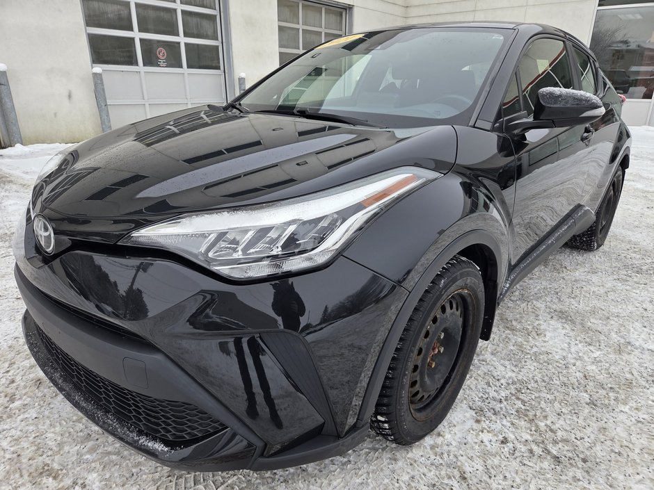Toyota C-HR XLE Premium 2021 à Mont-Laurier, Québec - w940px