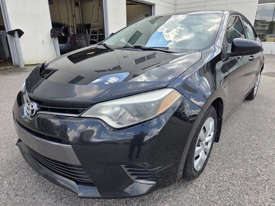 Toyota Corolla LE (A/C) 2015 à Mont-Laurier, Québec - w940px