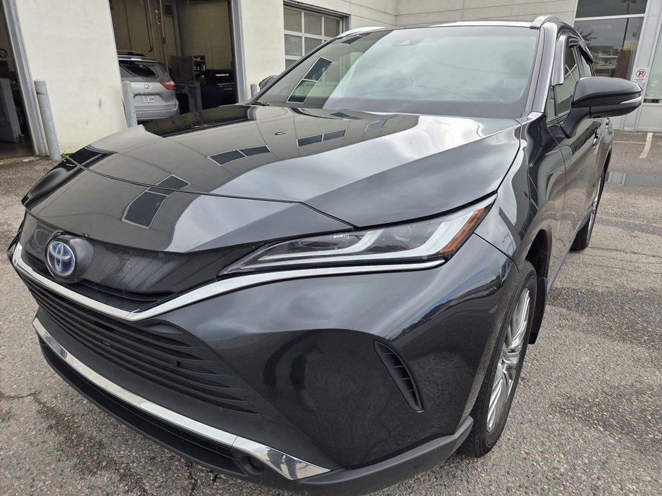2022 Toyota Venza XLE Hybride AWD in Mont-Laurier, Quebec - w940px