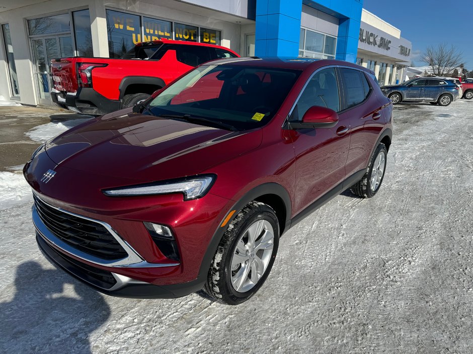 Buick Encore GX  2025 à Sturgeon Falls, Ontario - w940px