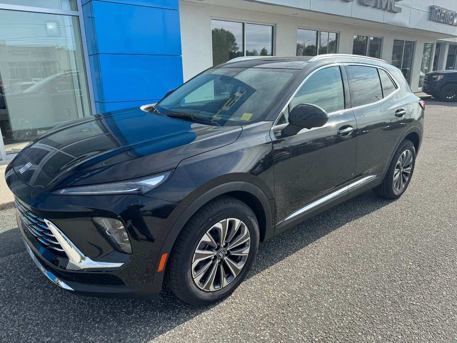 2025 Buick ENVISION in Sturgeon Falls, Ontario - w940px