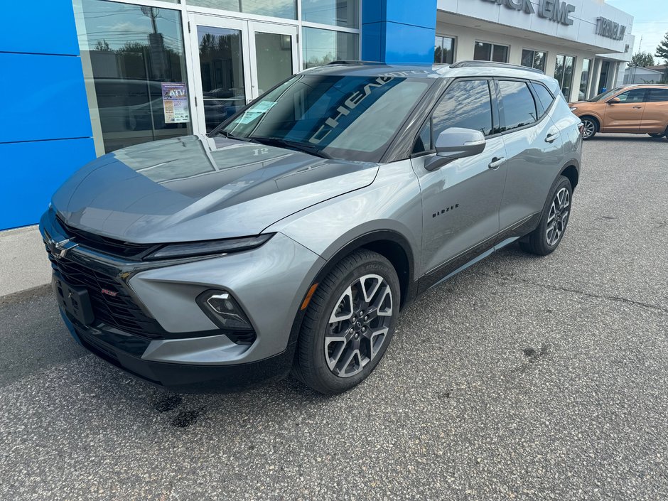 2023 Chevrolet Blazer RS AWD in Sturgeon Falls, Ontario - w940px