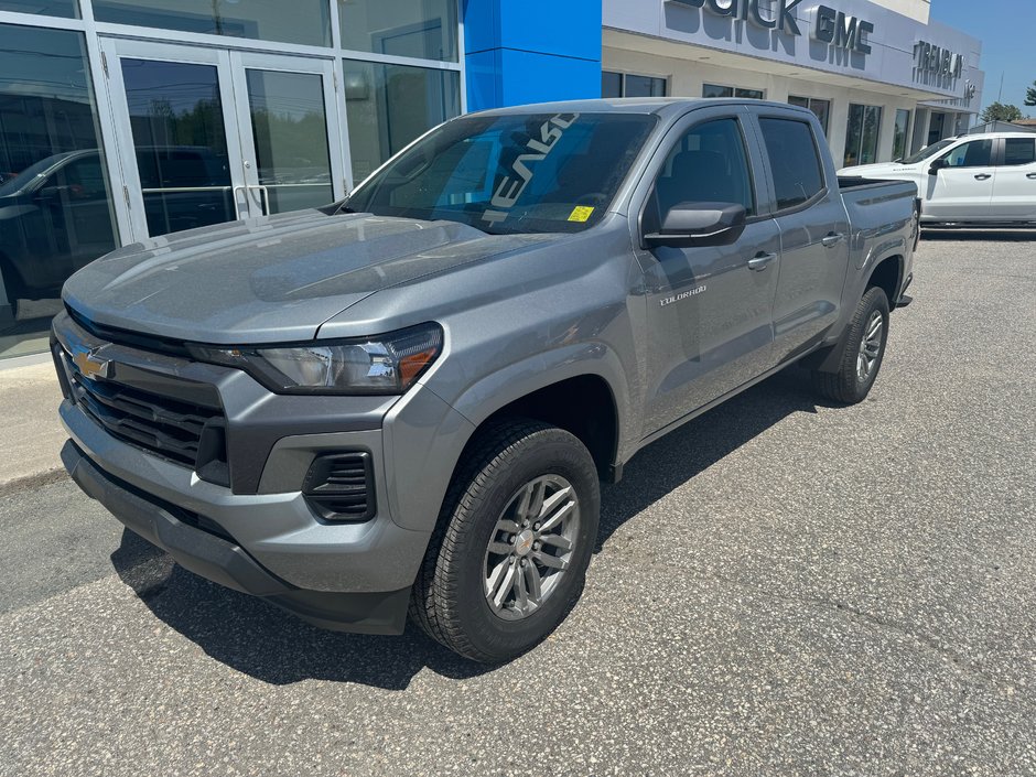 2025 Chevrolet Colorado in Sturgeon Falls, Ontario - w940px