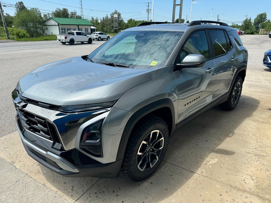 Chevrolet Equinox  2026 à Sturgeon Falls, Ontario - w940px