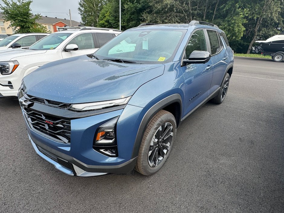 2027 Chevrolet Equinox in Sturgeon Falls, Ontario - w940px