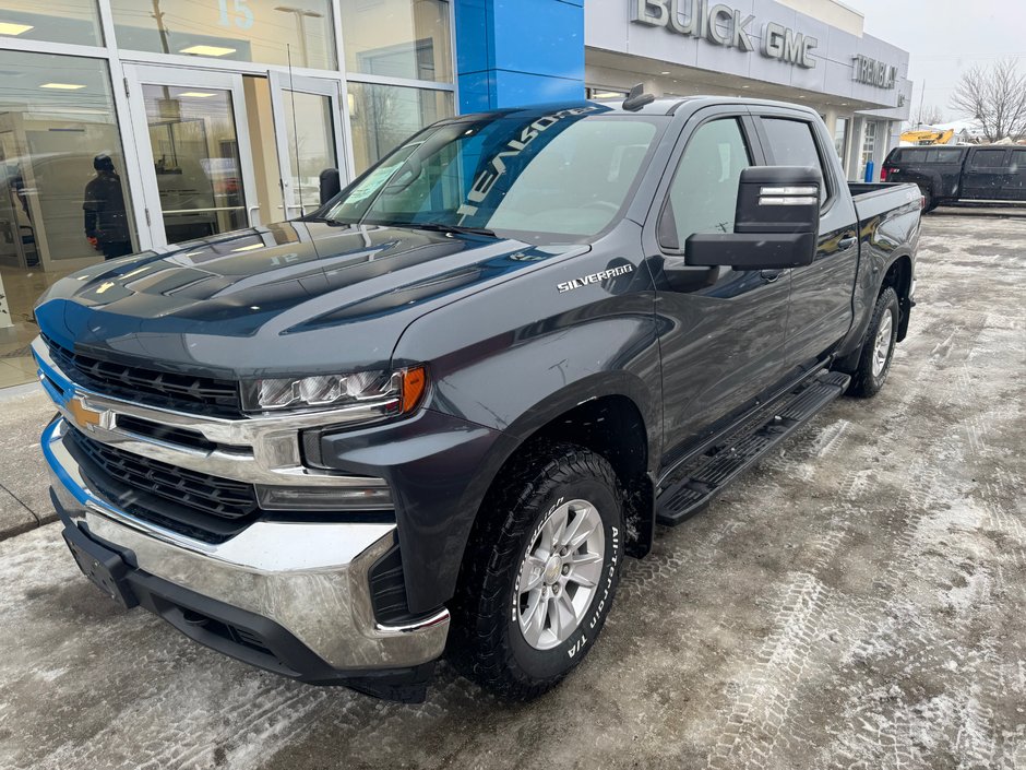 2019 Chevrolet Silverado 1500 in Sturgeon Falls, Ontario - w940px