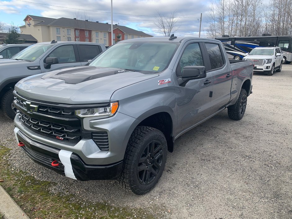 2025 Chevrolet Silverado 1500 in Sturgeon Falls, Ontario - w940px