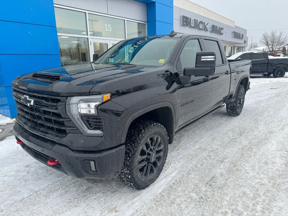 2026 Chevrolet Silverado 2500 HD in Sturgeon Falls, Ontario - w940px