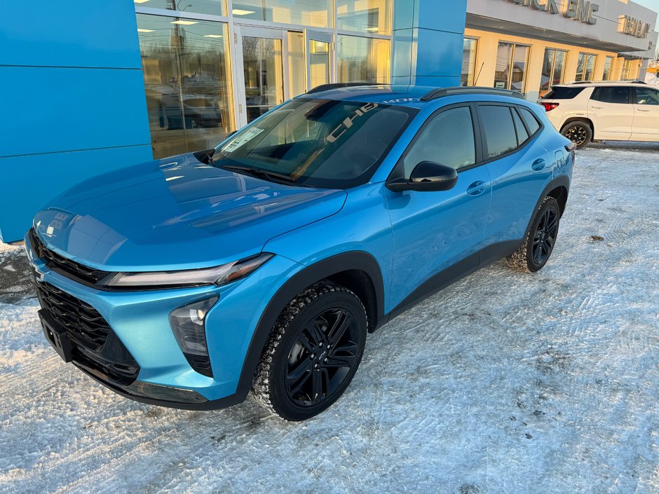 Chevrolet Trax FWD Activ  2025 à Sturgeon Falls, Ontario - w940px