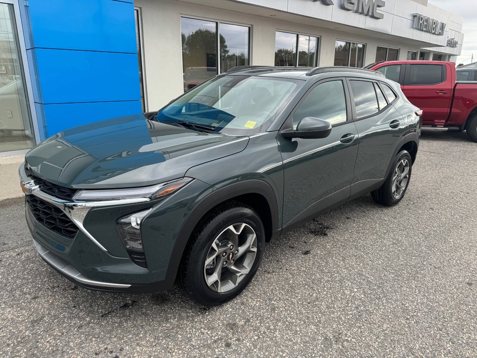 2025 Chevrolet Trax in Sturgeon Falls, Ontario - w940px