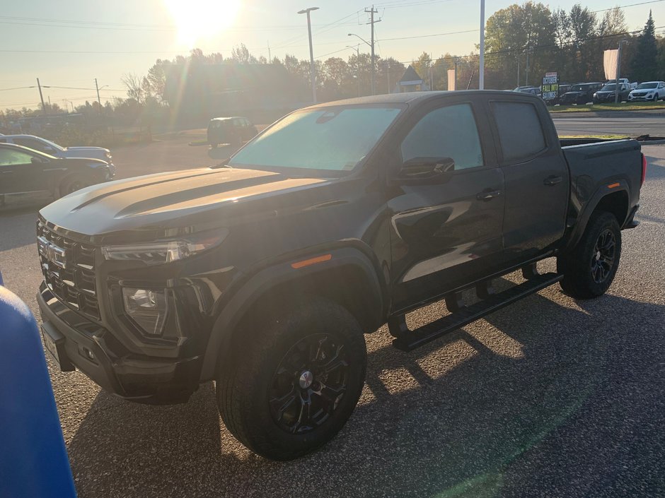 2024 GMC Canyon in Sturgeon Falls, Ontario - w940px