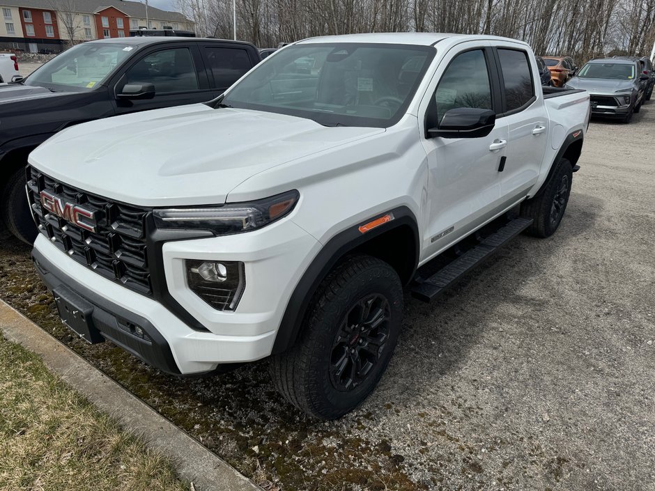 2025 GMC Canyon in Sturgeon Falls, Ontario - w940px