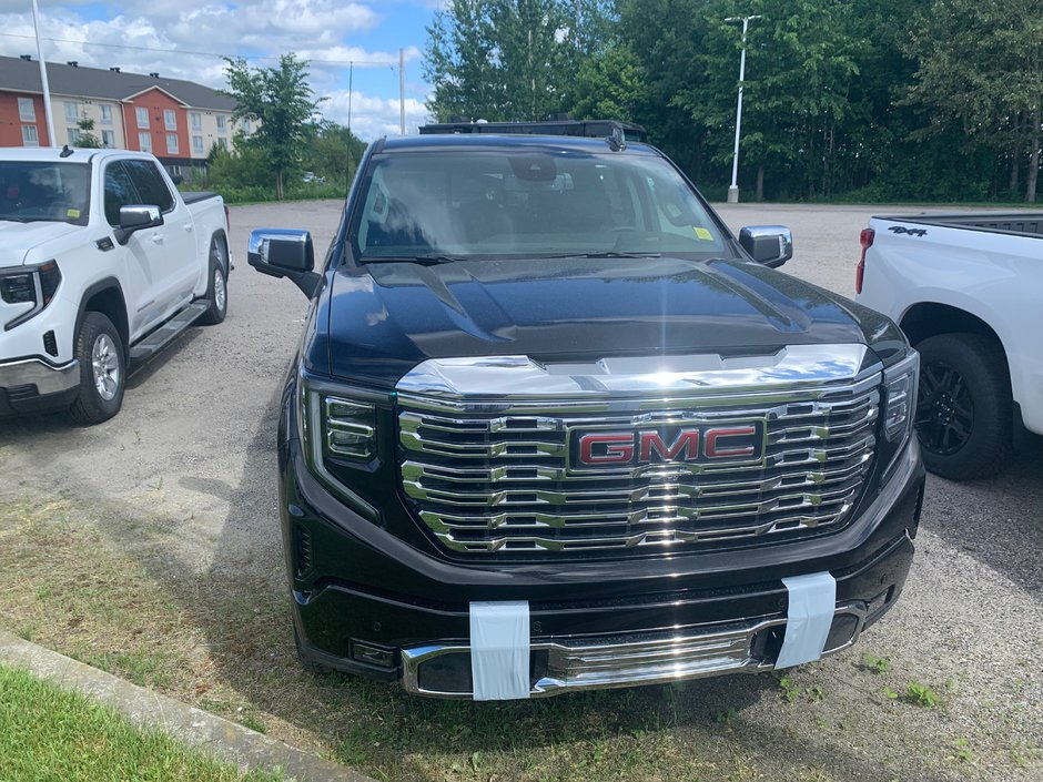 2024 GMC Sierra 1500 in Sturgeon Falls, Ontario - w940px