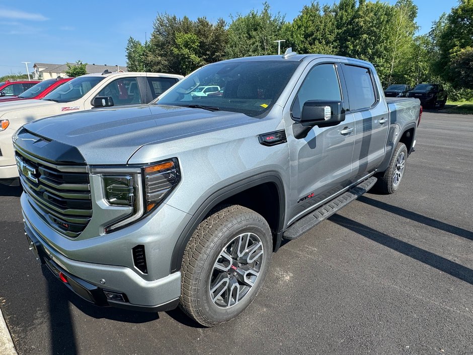 2026 GMC Sierra 1500 in Sturgeon Falls, Ontario - w940px