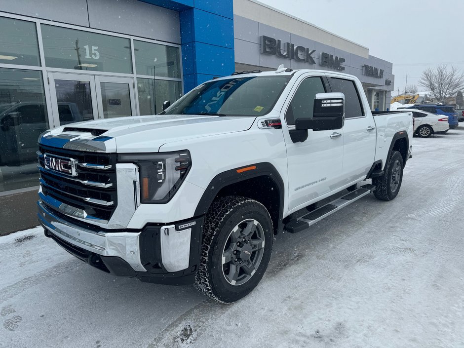 2026 GMC Sierra 2500 HD in Sturgeon Falls, Ontario - w940px
