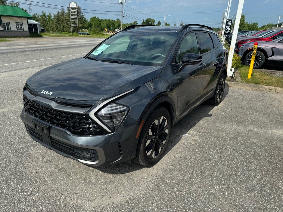 Kia SPORTAGEBase  2024 à Sturgeon Falls, Ontario - w940px