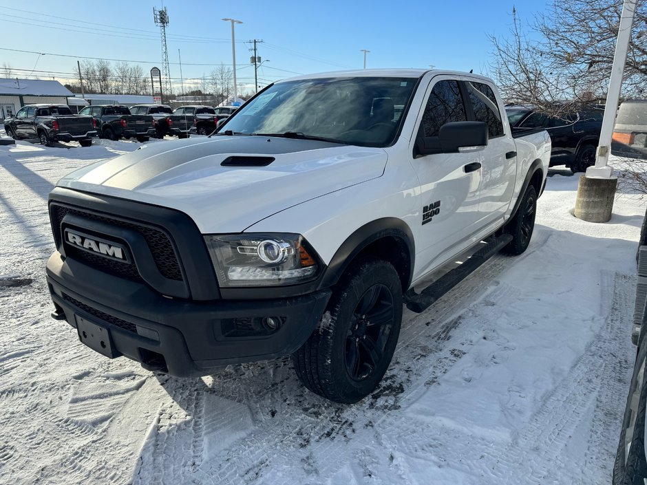 2023 Ram 1500 CLASSICBase in Sturgeon Falls, Ontario - w940px